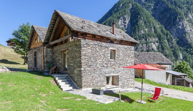 Typical, renovated rustico in a quiet and sunny location surrounded by meadows