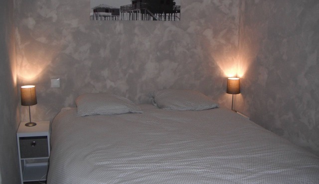 TYPICAL VILLA QUIET ON THE ARCACHON BASIN WITH POOL, 8 BEDS