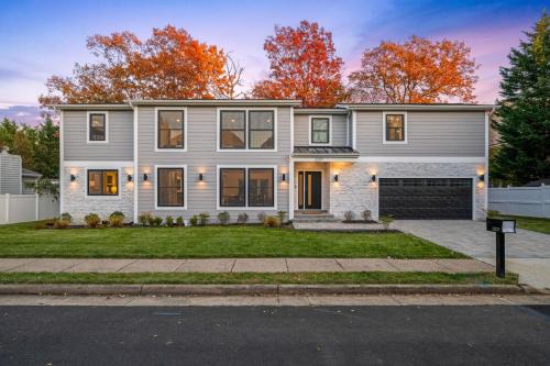 Tysons LUXE 6BR Modern and Spacious