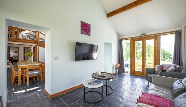 Tywi Barn - 3 Bedroom