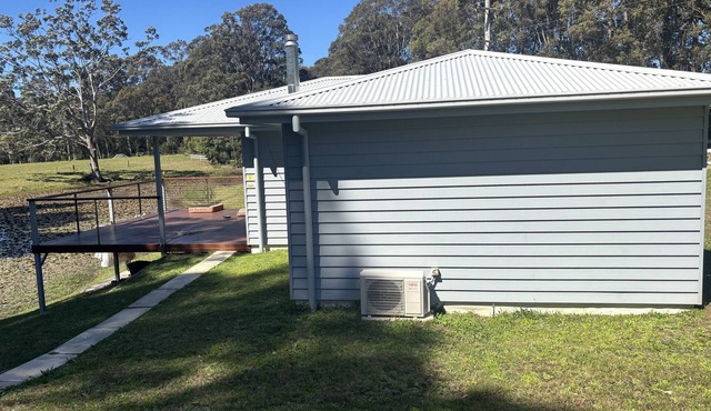 Ugottavu Tapitallee Lodges Pet friendly and close by the Bundanon Art Museum