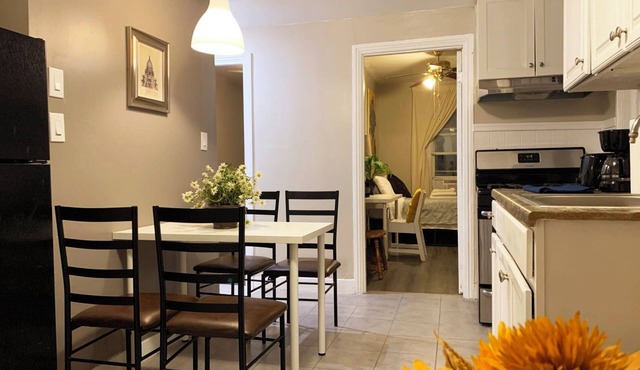 UInn-At UPenn; 3A;2 bedroom/1 bathroom at the heart of University City