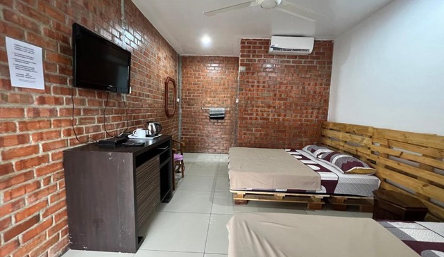 Ujud sepakat homestayy