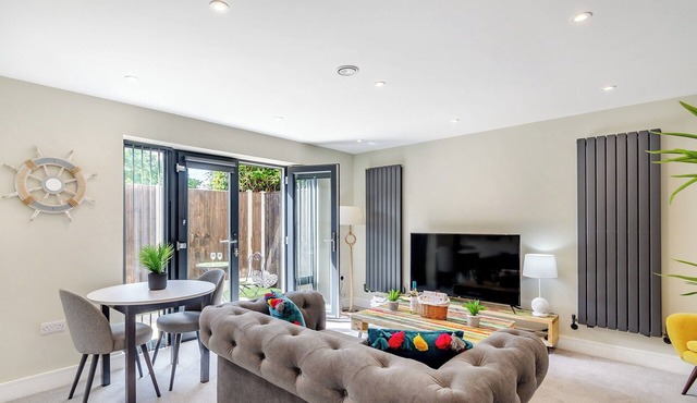 UK40240-The Bluebell