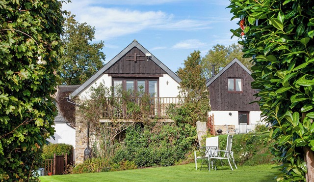 UK45543-The Threshing Barn
