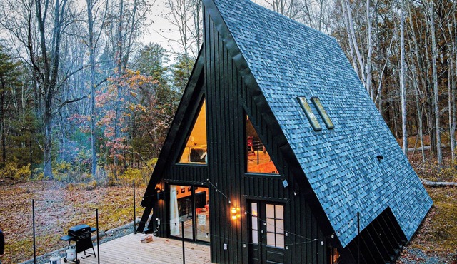 Ukihaus Hudson: Enchanting Hudson Valley A-Frame