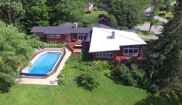 Ultimate 8BR Mountain View Home - Hot Tub, Pool, Firepit, Gym - Family Getaway