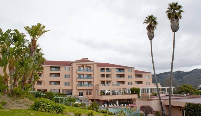 Ultimate Adventure in California! 2 Convenient Units, Bay View, Free Parking