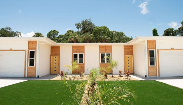 Ultimate Beach and Boujee Retreat +Mins to Daytona