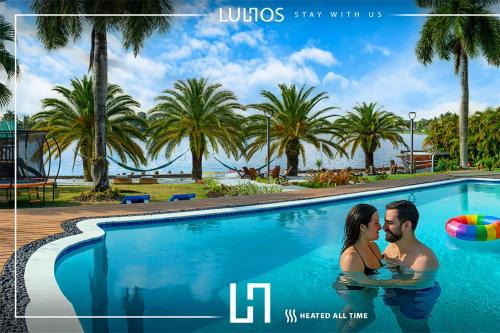 Ultimate Beach Villa Pool, Games & Pedal Boats L12