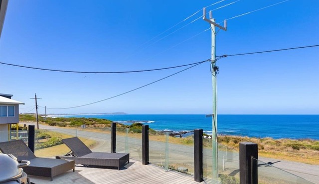 Ultimate Beachfront Retreat