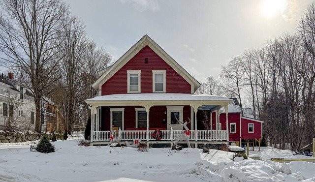 Ultimate Bethel Retreat Near Sunday River – Sleeps 20+ | Hot Tub | Dog-Friendly