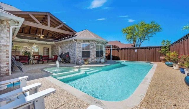 Ultimate Escape! Large Pool Spa! PingPong PS5 | EV