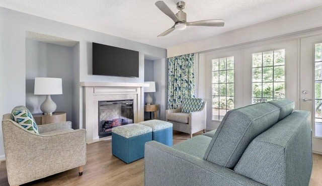 Ultimate Family Escape with Pools, Mini Golf & Sports Courts l 2 Spacious Rooms