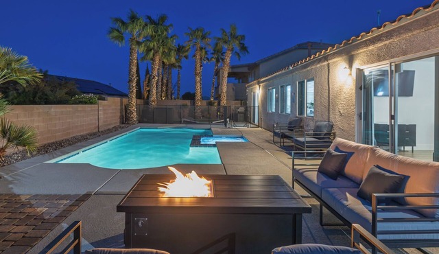 Ultimate Family Getaway! Salt Water Pool Spa Arcade