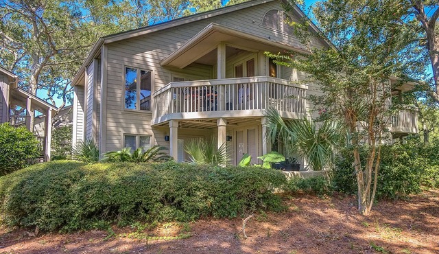 "Ultimate Getaway: 65" TV, Hot Deals! Near Beach, Pool & More Fun Awaits!