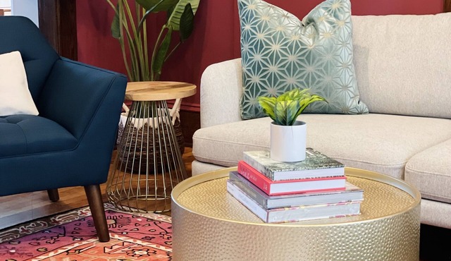 Ultimate Getaway in Heart of JC | Family Friendly | Close to Univ, Med, Downtown