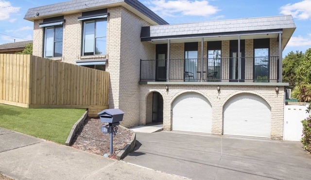 Ultimate Holiday or Corporate Stay