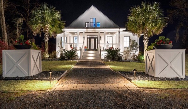 Ultimate Lake Marion Dream Home W/Pool/Swimspa/Pier