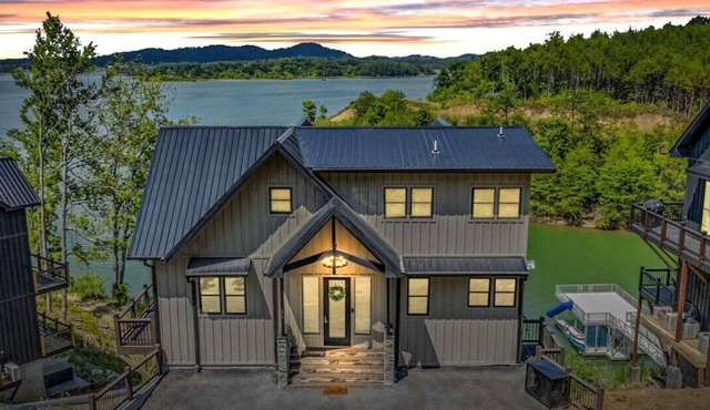 Ultimate Lakefront Family Escape - seasonal private dock, pool, sauna, hot tub!