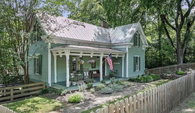 Ultimate Luxury in Leipers Fork - William Southall House