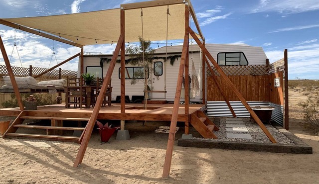 Ultimate Mojave Desert Caravan for a Unique Glamping Getaway near Joshua Tree