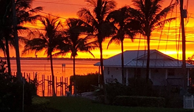 ULTIMATE PARADISE SUNRISE ON OCEAN in your backyard SUNSETS over Indian River