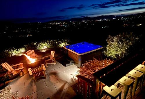 Ultimate View Suite - Spa & Fireplace