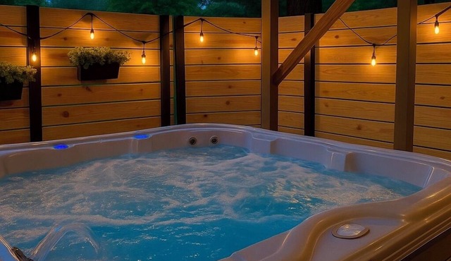 Ultimate Wine Country Retreat | Hot Tub, Arcade, and Mins to Spire and Winery!