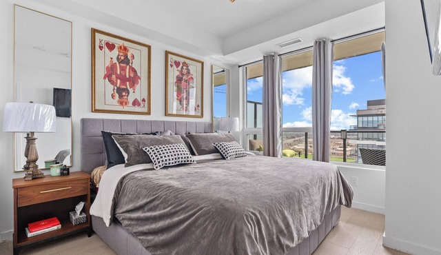 UltimateKING&QUEEN,PrivateBalcony, FreeParking complimentary VintageItalianWine