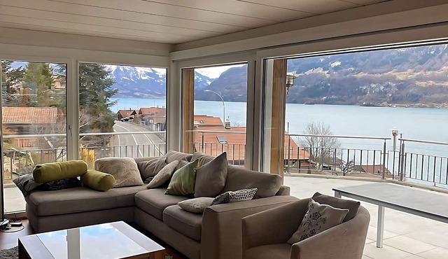 Ultra Luxurious House Lake view