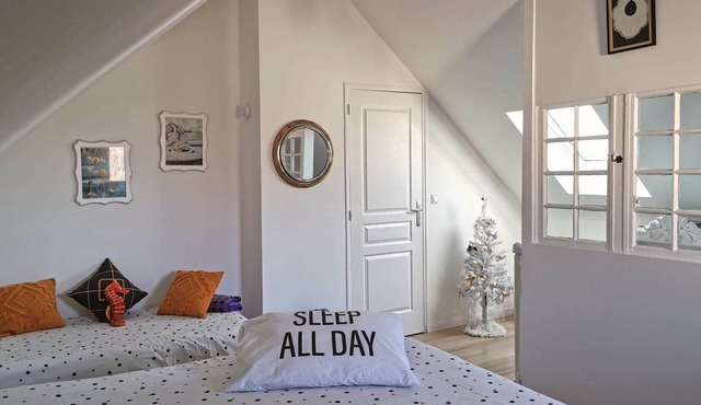 Ultra cosy small house