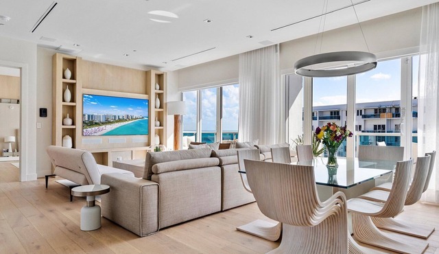 Ultra Luxe 2/3.5 Ocean View Penthouse at 1 Hotel