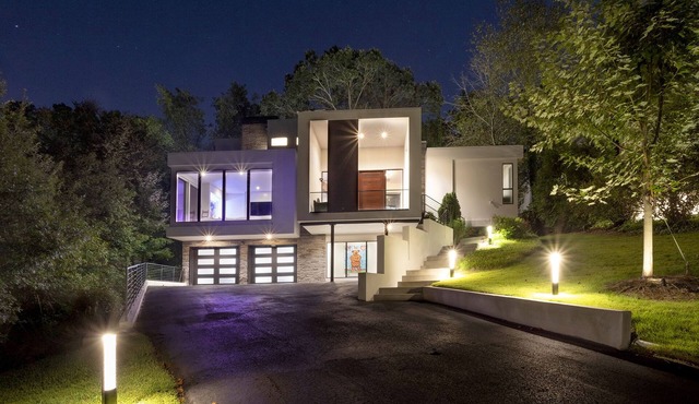 Ultra Modern Home With A Pool