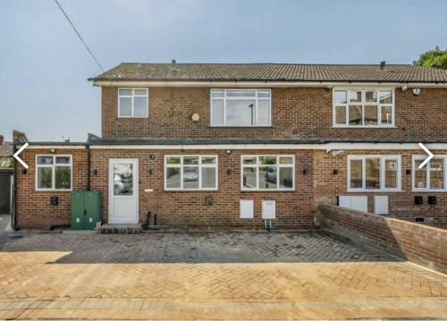 Ultra modern one bedroom apartment