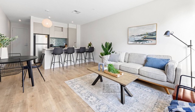 Ultra-modern spacious 3 bedroom townhouse