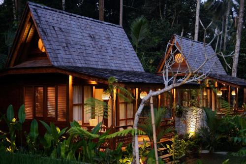 Uma Cabins by Uma Experience