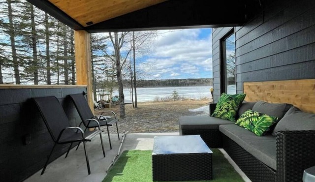 Un Chalet ou Lac Citq # 301567