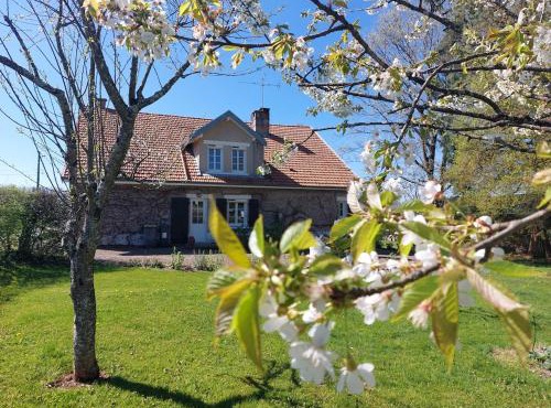 Un Détour Par Thiénans cottage entier