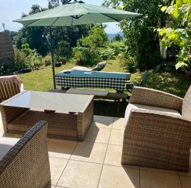 un ecrin de verdure face à la mer