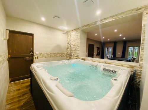 Un moment hors du temps - Jacuzzi - Billard -Baby-Foot- Parking - 167