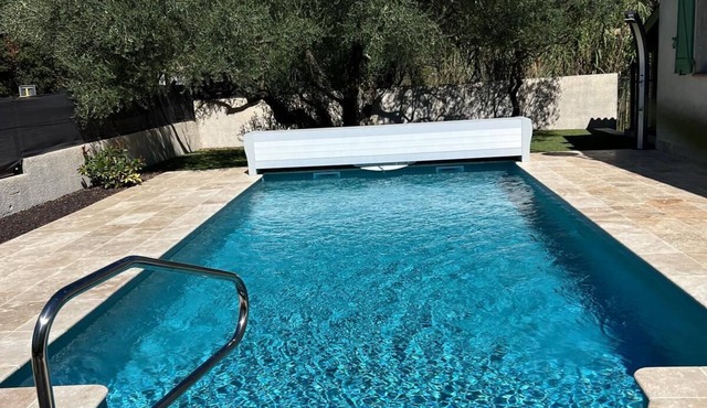 Un petit coin de paradis dans le Gard - Pets allowed