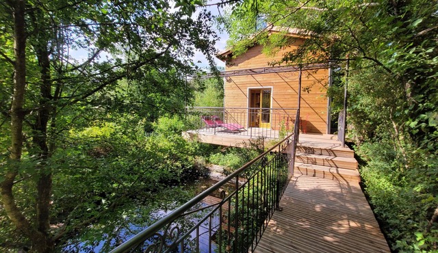 Un Petit Paradis Dans un Espace de Verdure