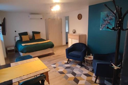 Un studio dans maison familiale