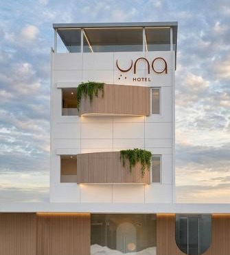 Una Hotel