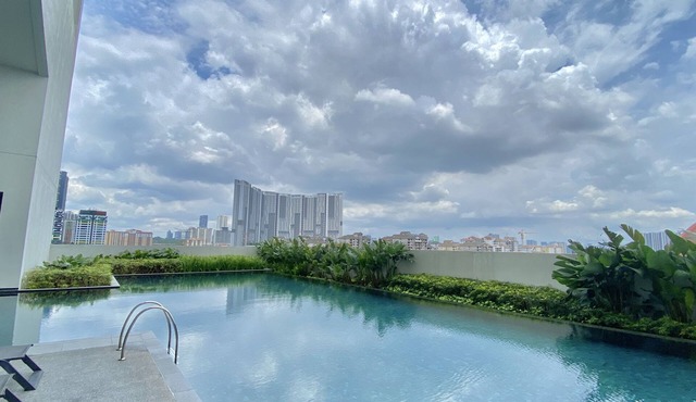 UNA Serviced Apartment by Manatidur