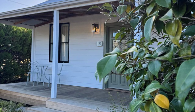 Una’s Cottage - a renovated cottage, with vintage charm and modern elements.