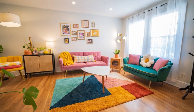 Unbeatable Location! New 2 Bed 1 Bath Peaceful Oasis!