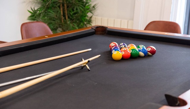 ✴Unbeatable location- Plaza "Tirso"✴ Luxury with pool billiard- groups🍒families
