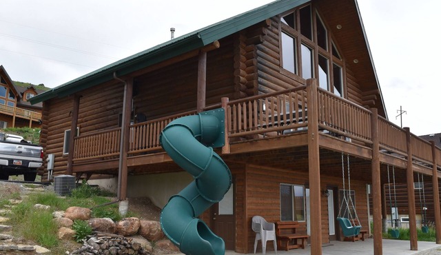 Unbeatable view; hot tub; theater; 9’ spiral slide; arcade games; coupons&treats